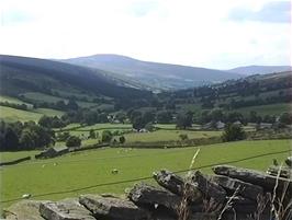 View back to Dentdale from Lea Yeat Brow